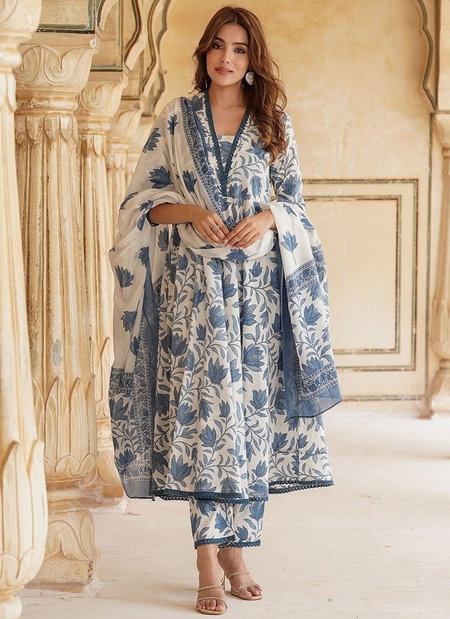 White Colour Rayon Printed Kurti With Pant Dupatta Wholesale Market In Surat Aaradhna 2039
